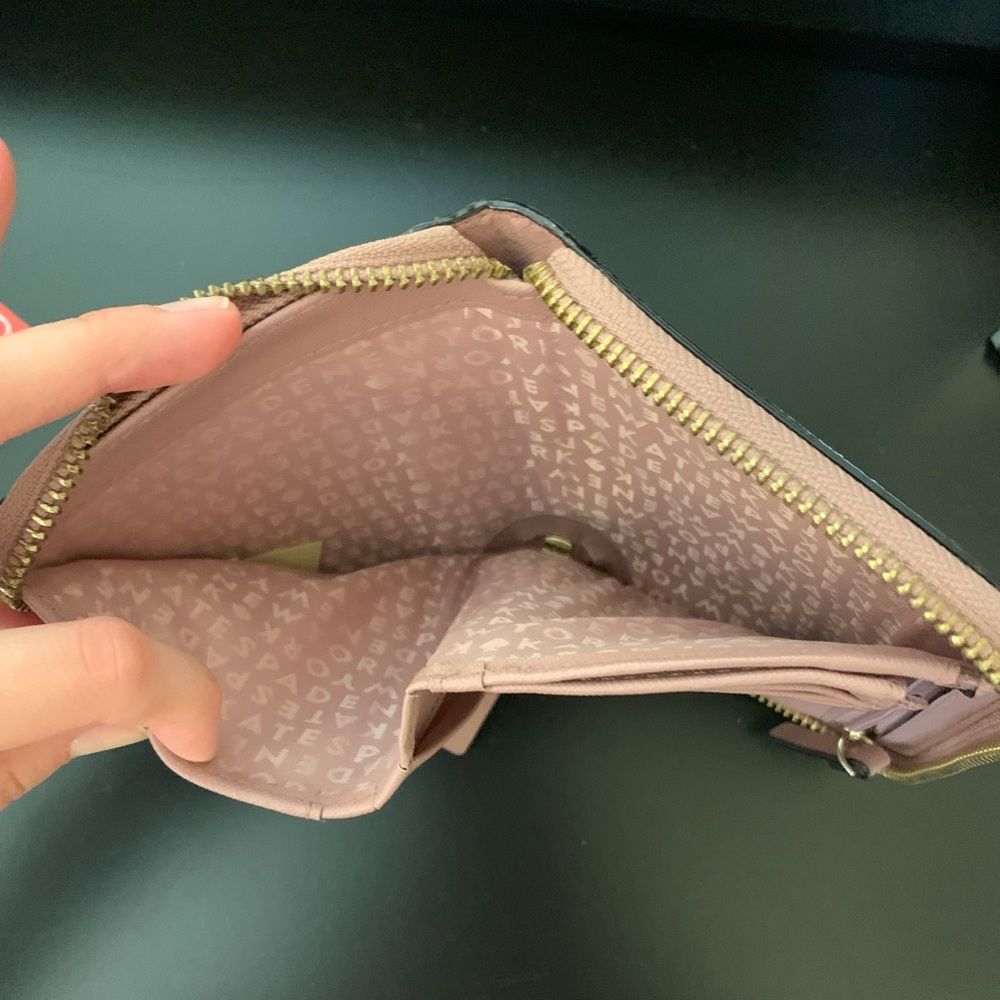 Kate Spade Wallet - Picture 5 of 7